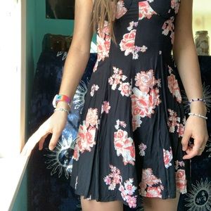 Black roses dress